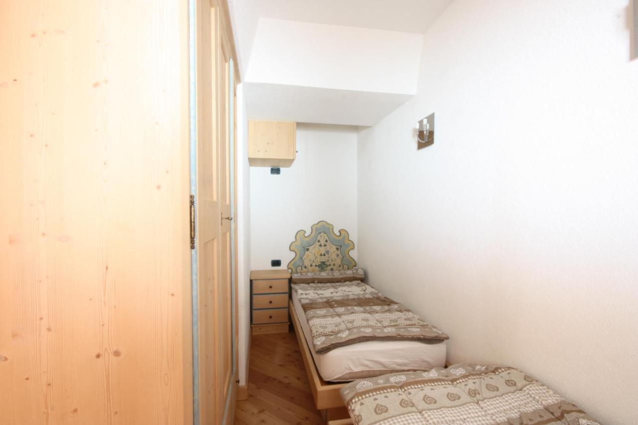 Marilleva 1400 Appartamenti Montana מראה חיצוני תמונה
