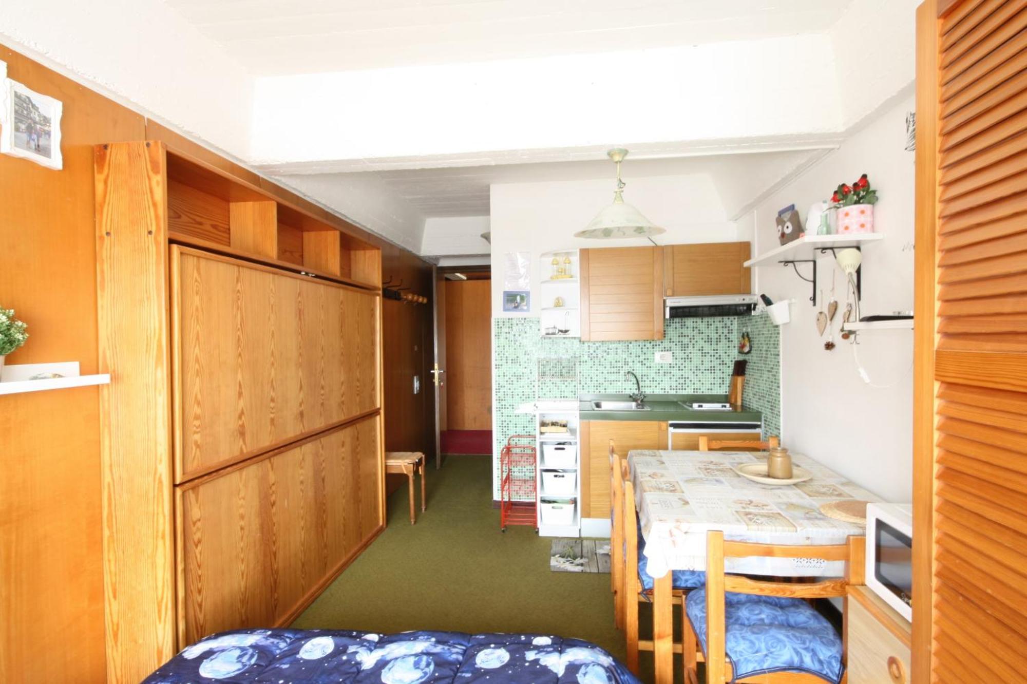 Marilleva 1400 Appartamenti Montana חדר תמונה
